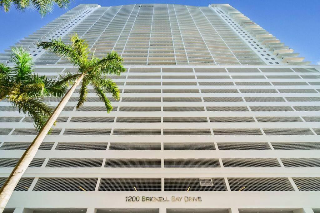 Апартаменты Modern 2/2 With Beautiful Ocean And Brickell Views Майами Экстерьер фото