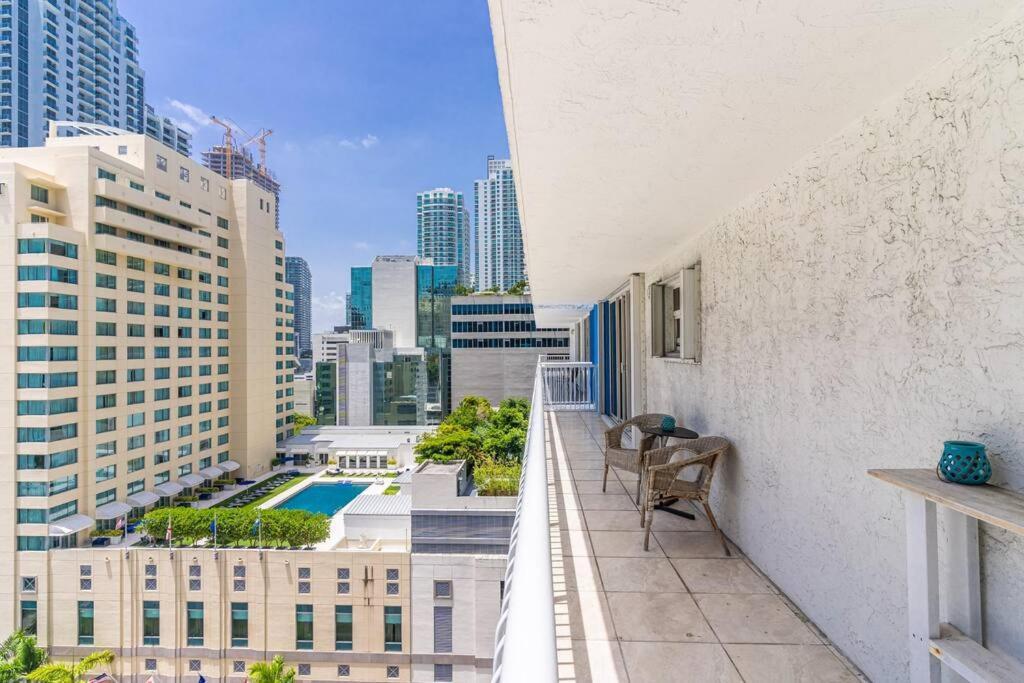 Апартаменты Modern 2/2 With Beautiful Ocean And Brickell Views Майами Экстерьер фото