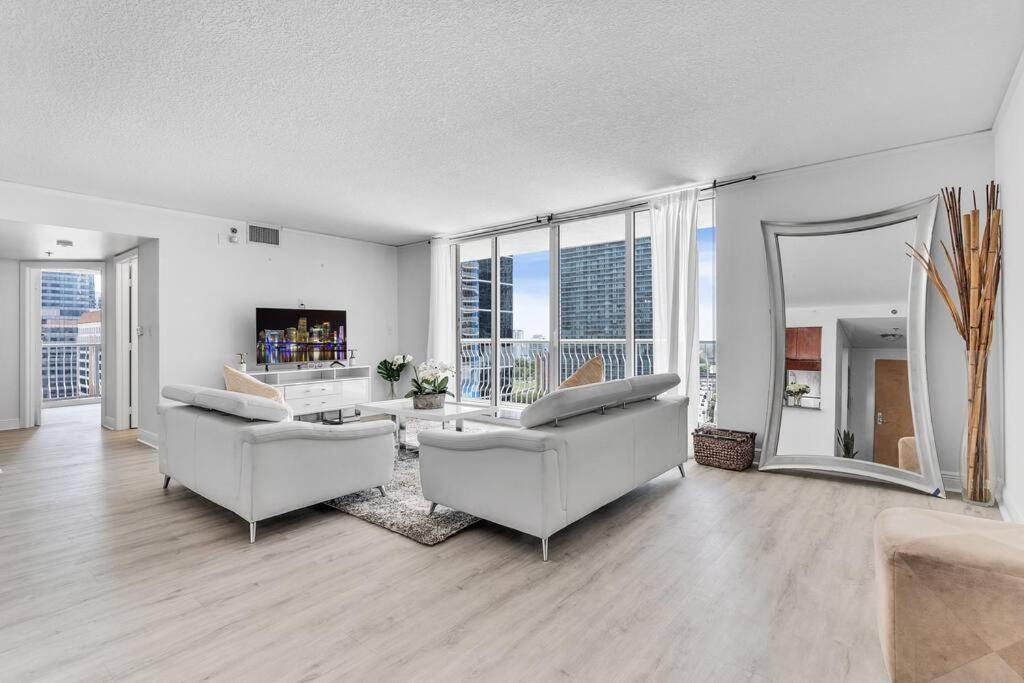 Апартаменты Modern 2/2 With Beautiful Ocean And Brickell Views Майами Экстерьер фото